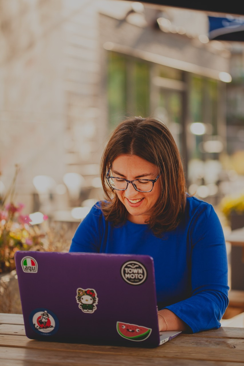 Carolyn Johnson - Writer